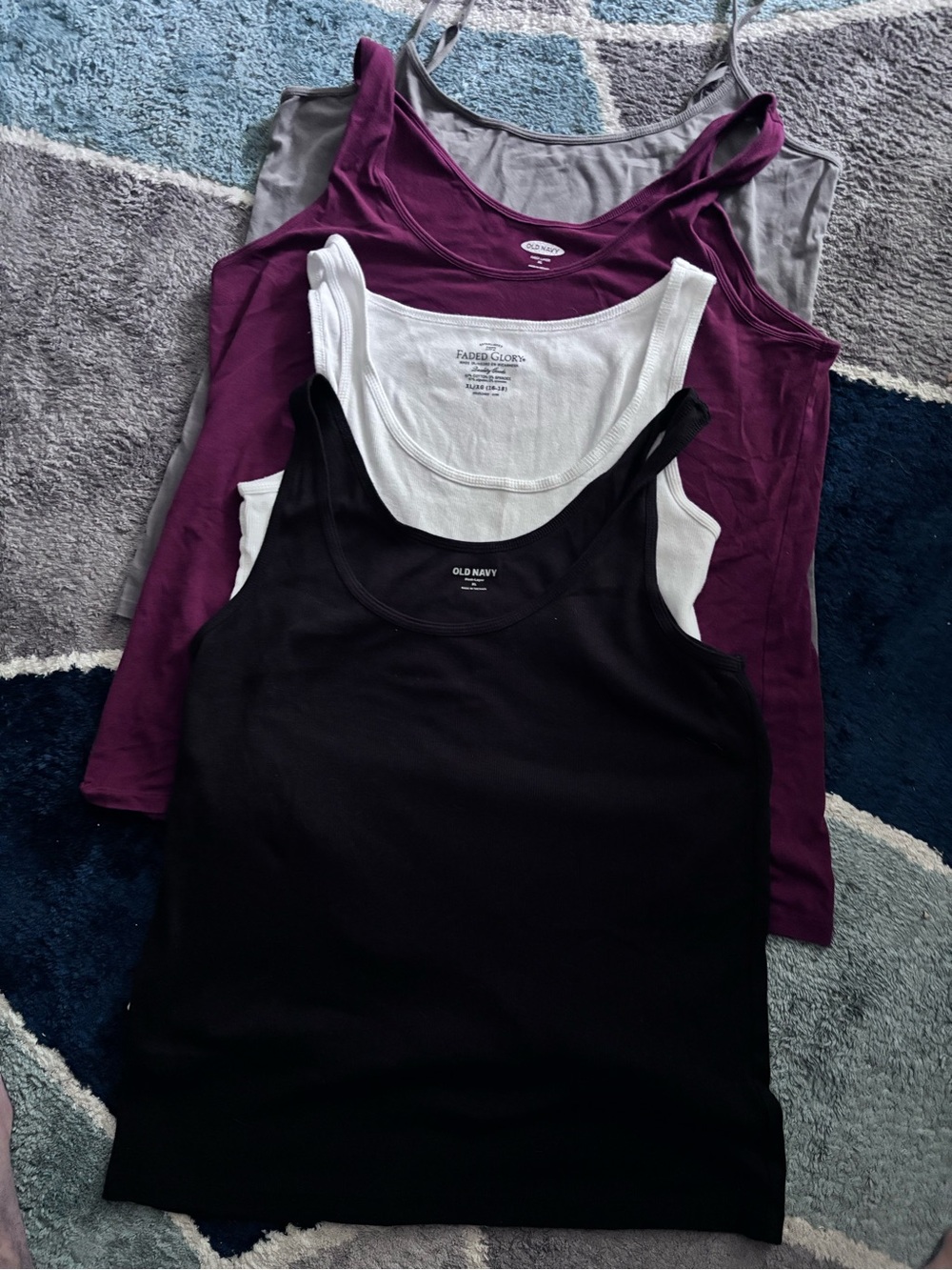 Set of 4 tank tops.. All extra large. - Picture 3 of 3